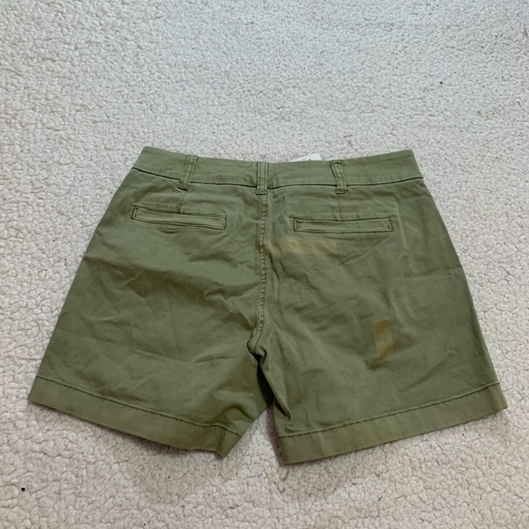 J crew h5807 5” stretch green chino shorts - Picture 4 of 5